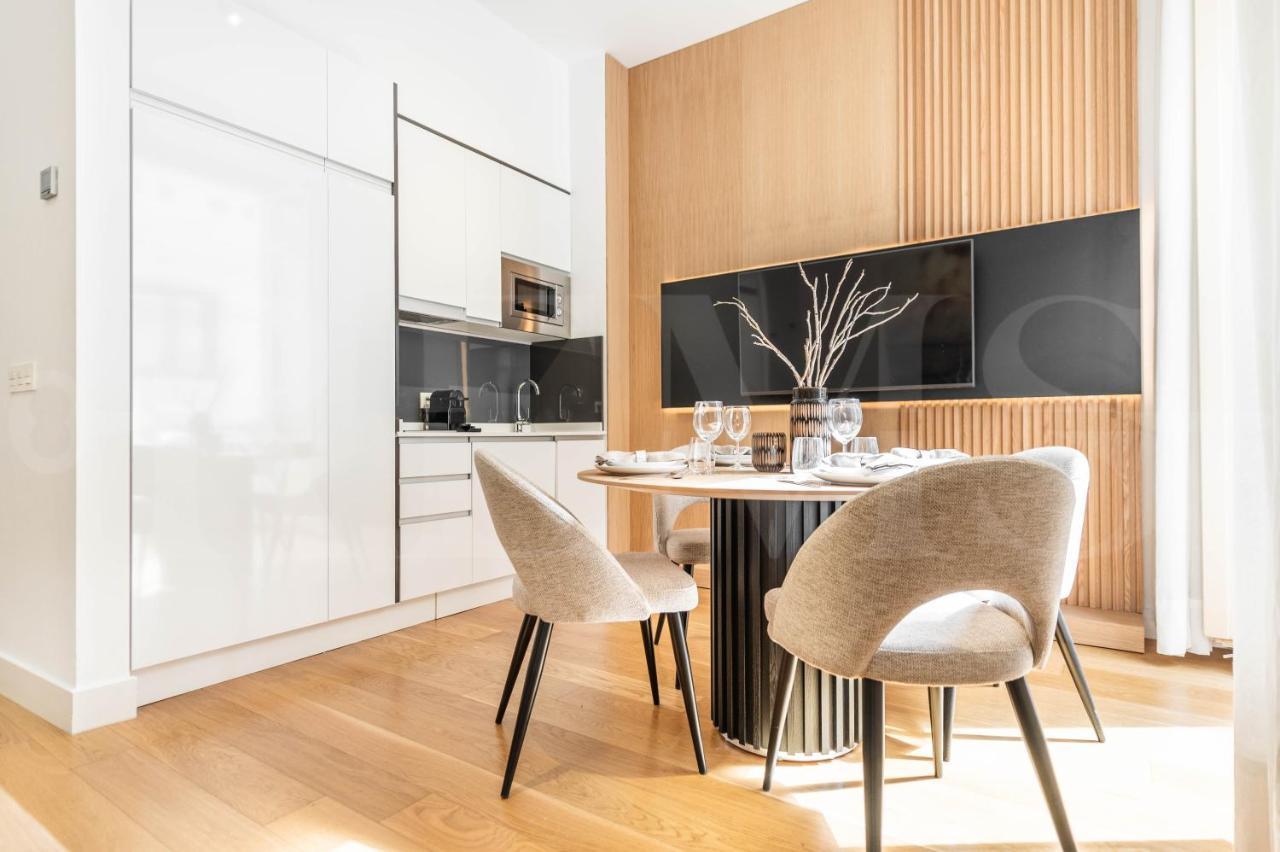 Apartment With Balcony In The Heart Of Malaga By Rems エクステリア 写真
